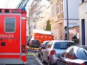 Einsatz Feuerwehr SEK Polizei Koeln Nippes Merheimerstr P027